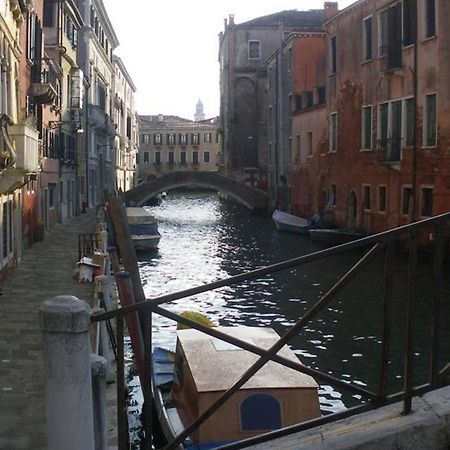 Beautiful House In Venecia Exterior foto